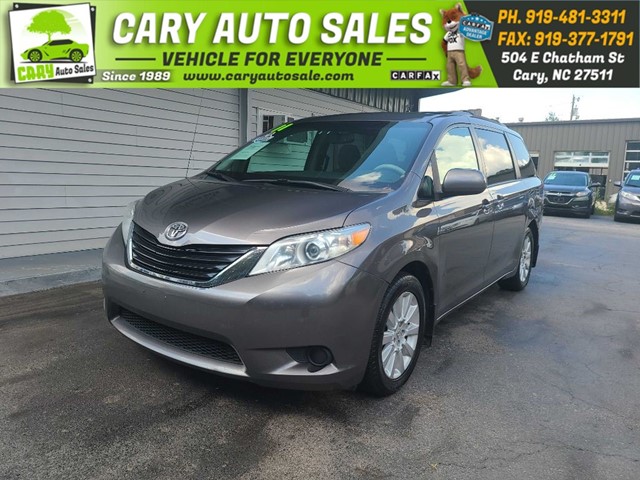 TOYOTA SIENNA LE AWD in Cary