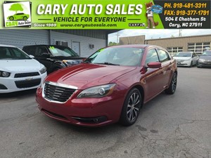 Picture of a 2014 CHRYSLER 200 TOURING S