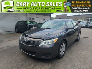 Picture of a 2011 TOYOTA CAMRY LE