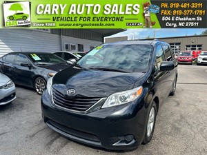 Picture of a 2016 TOYOTA SIENNA LE 8 Passengers