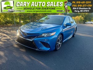 Picture of a 2018 TOYOTA CAMRY SE