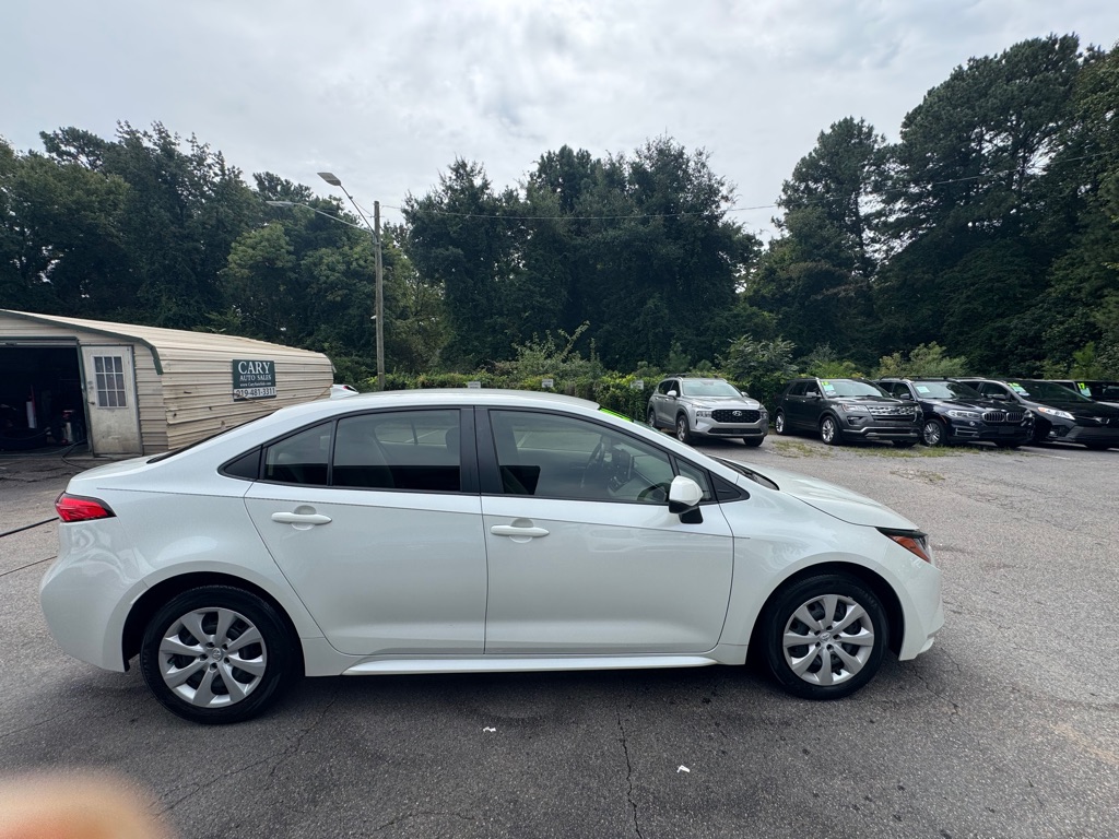 2021 Toyota Corolla LE photo 7