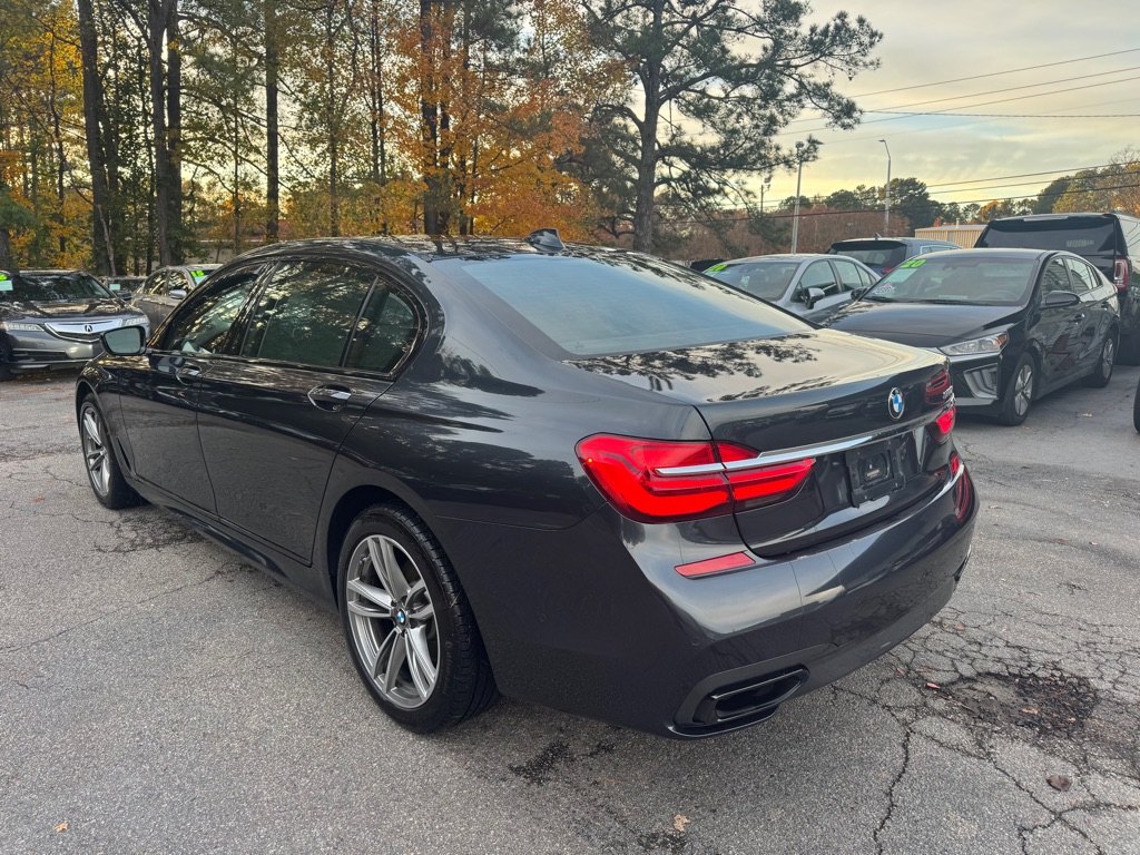 2018 BMW 7 Series 750i photo 5