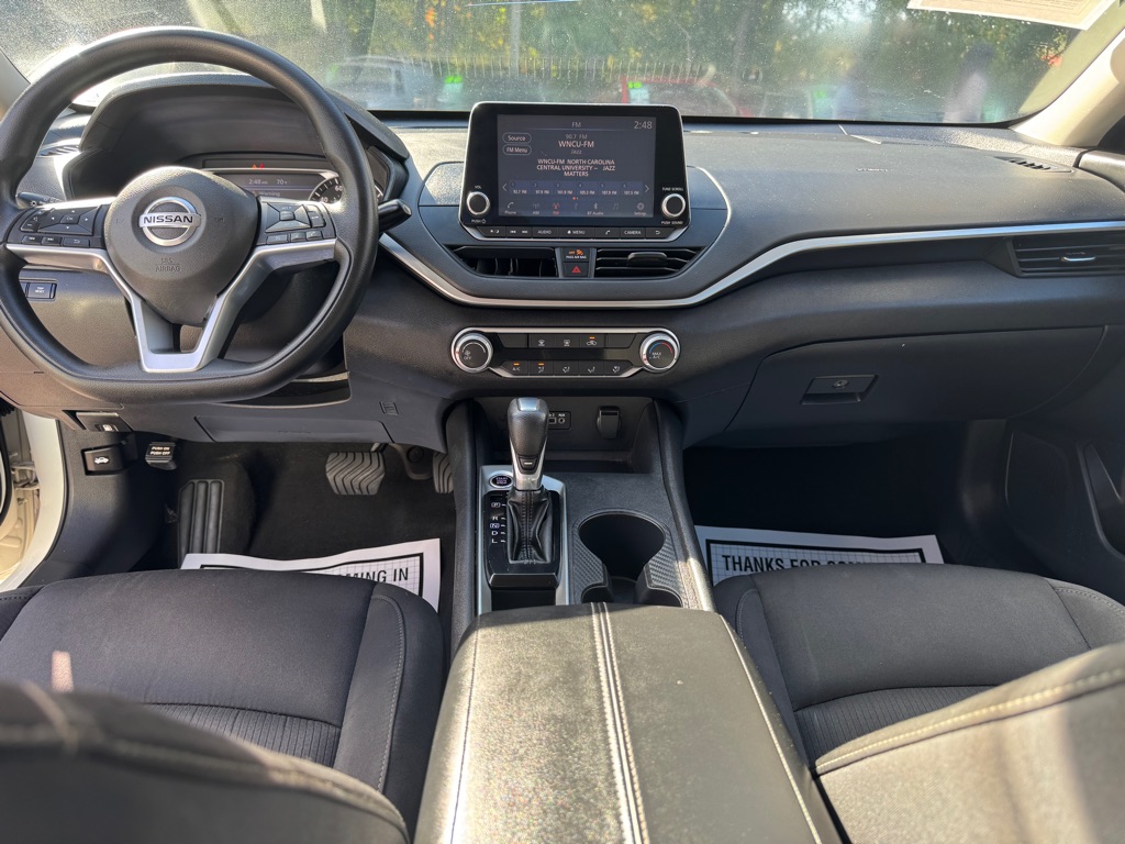 2020 Nissan Altima S photo 26