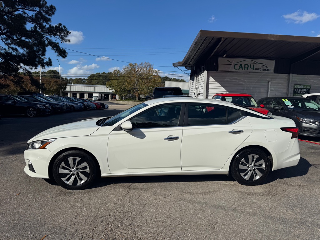 2020 Nissan Altima S photo 3