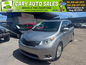 2014 TOYOTA SIENNA