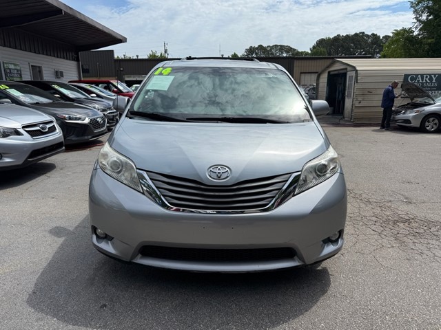 2014 Toyota Sienna