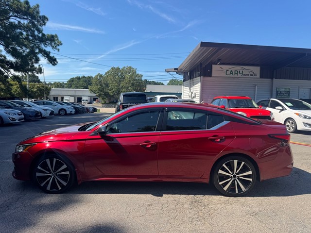 2021 Nissan Altima SR