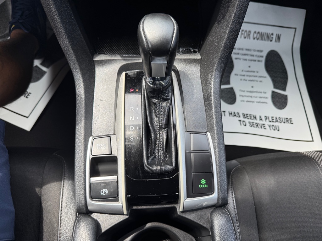 2019 Honda Civic Sport photo 20
