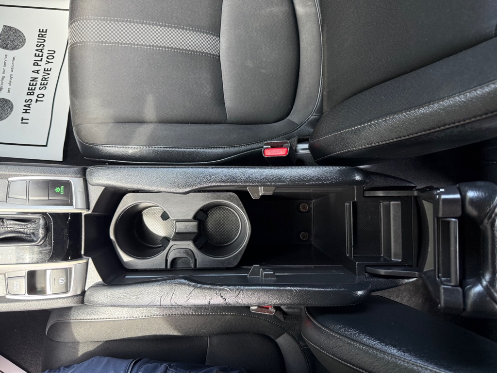 2019 Honda Civic Sport photo 26