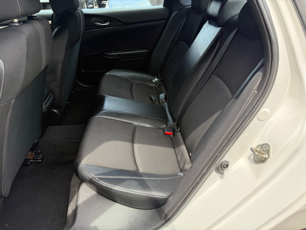 2019 Honda Civic Sport photo 29