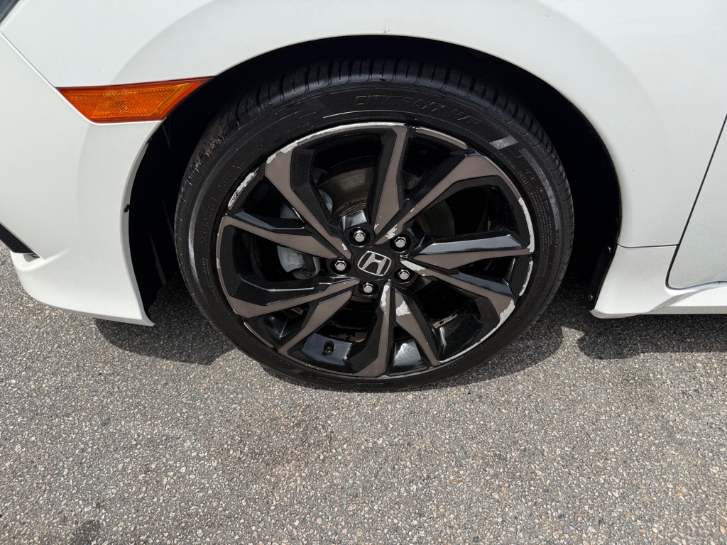 2019 Honda Civic Sport photo 38