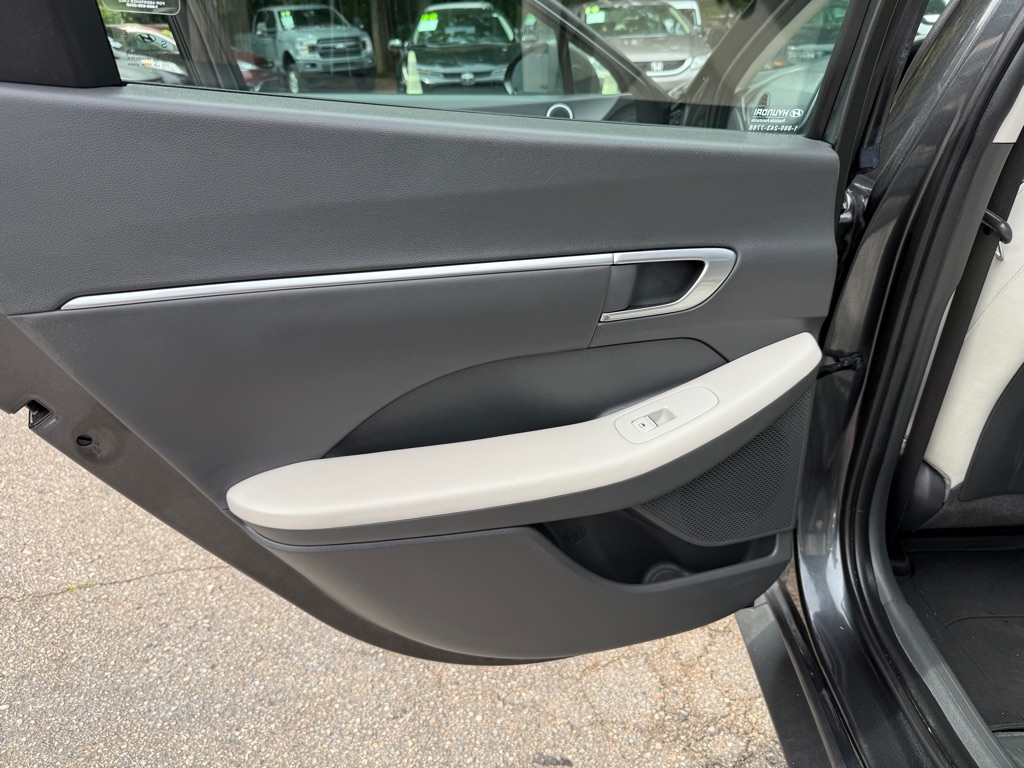 2023 Hyundai Sonata Hybrid Blue photo 30
