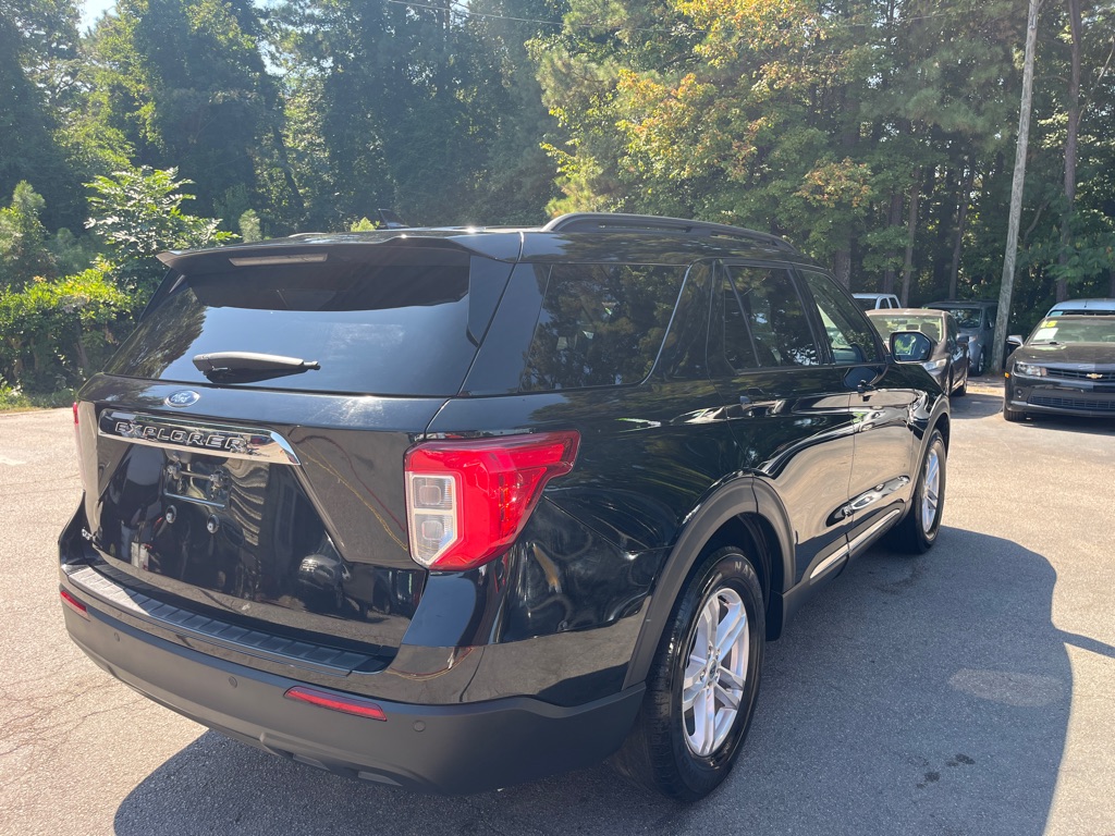 2020 Ford Explorer XLT photo 4