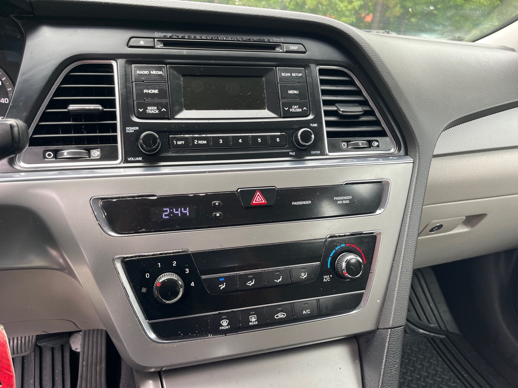 2017 Hyundai Sonata SE Eco photo 15