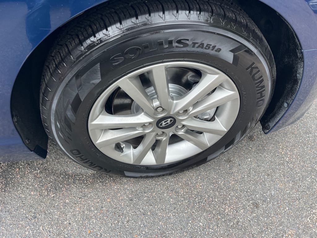 2017 Hyundai Sonata SE Eco photo 25