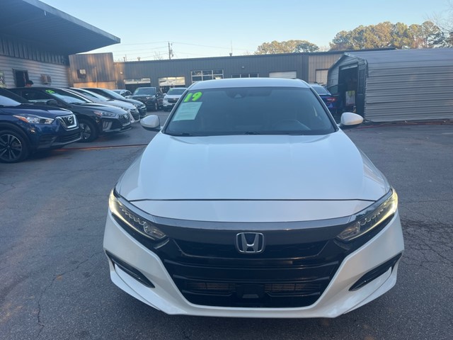 2019 Honda Accord Sport's photo