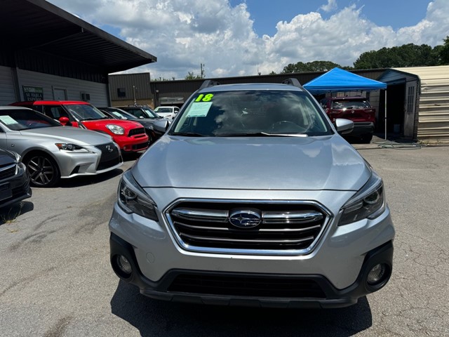 2018 Subaru Outback Limited's photo