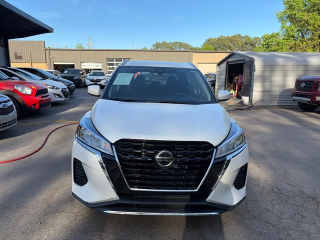 2021 Nissan Kicks SV