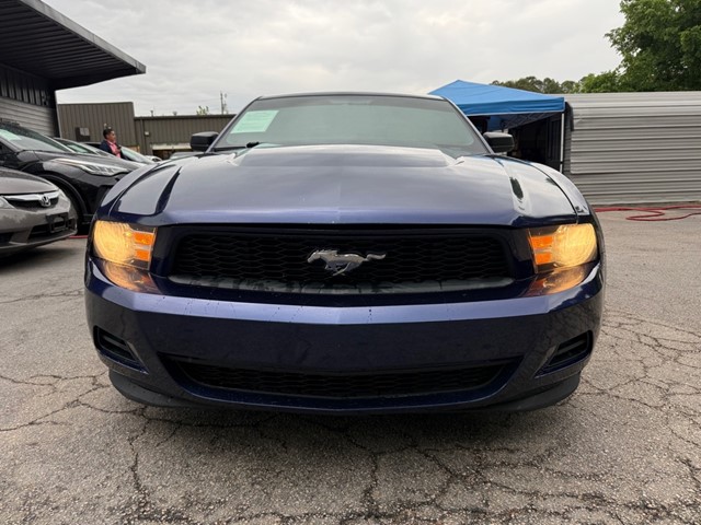 2012 Ford Mustang V6 Premium's photo