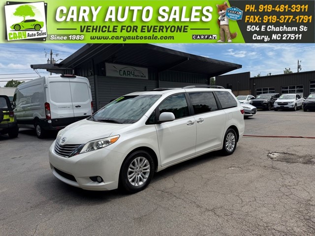 TOYOTA SIENNA XLE PREMIUM 8 Passenger in Cary