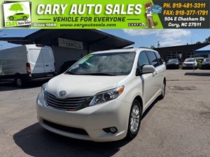 2017 TOYOTA SIENNA