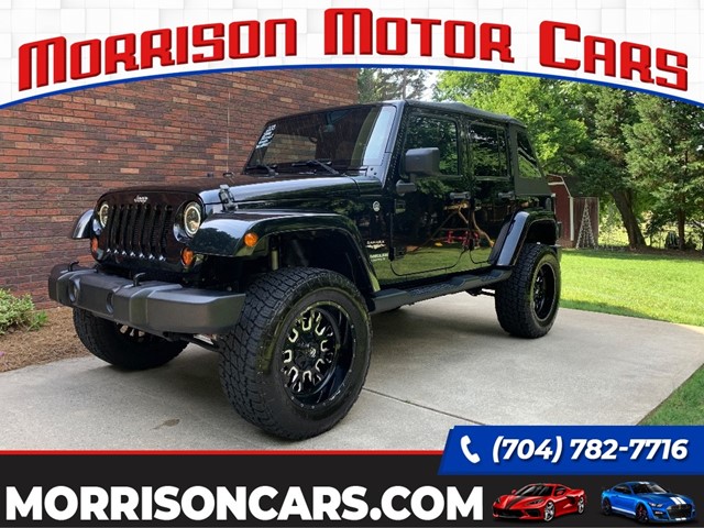 Picture of a 2013 Jeep Wrangler Unlimited Sahara 4WD