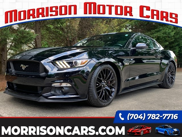 Picture of a 2017 Ford Mustang GT Premium Coupe