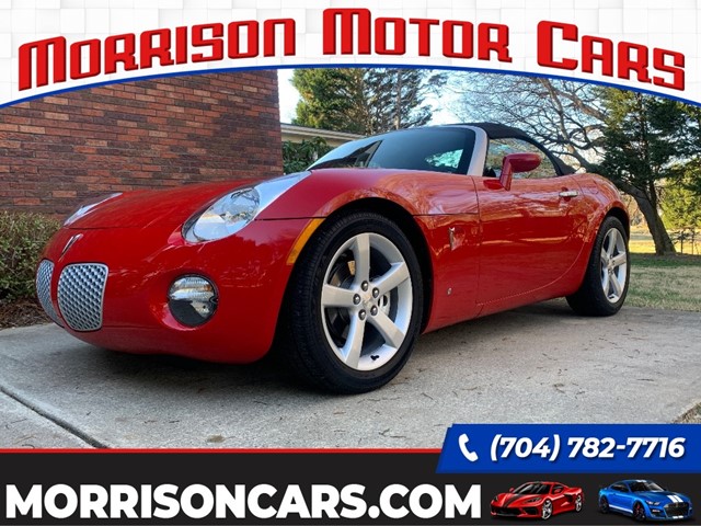 Picture of a 2006 Pontiac Solstice Roadster