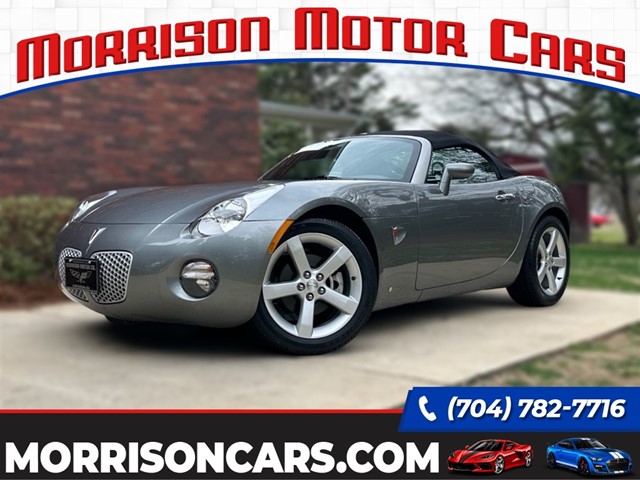 Picture of a 2006 Pontiac Solstice Roadster