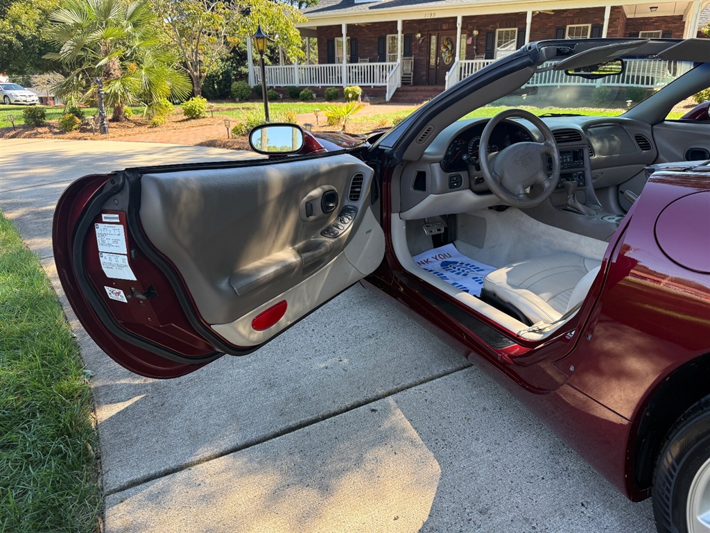 2003 Chevrolet Corvette photo 41