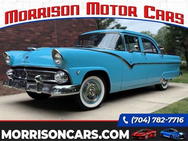 Picture of a 1955 Ford Fairlane Town Sedan