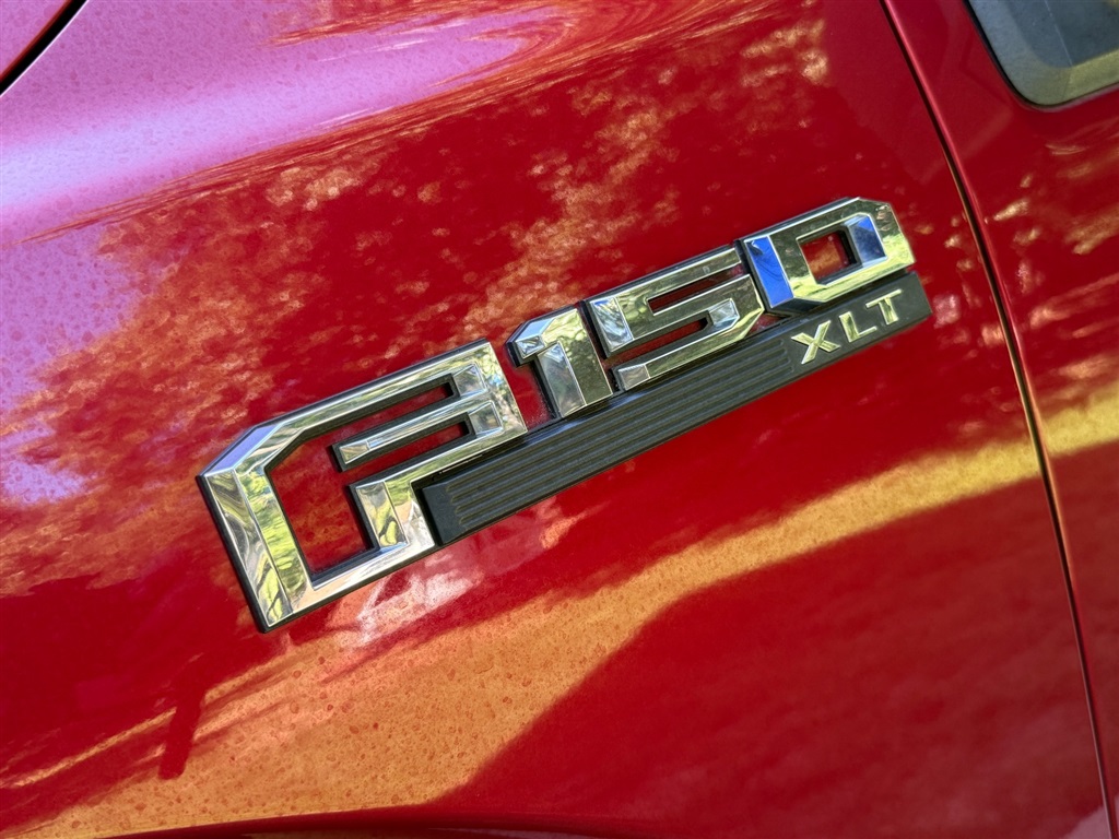 2018 Ford F-150 XLT photo 15