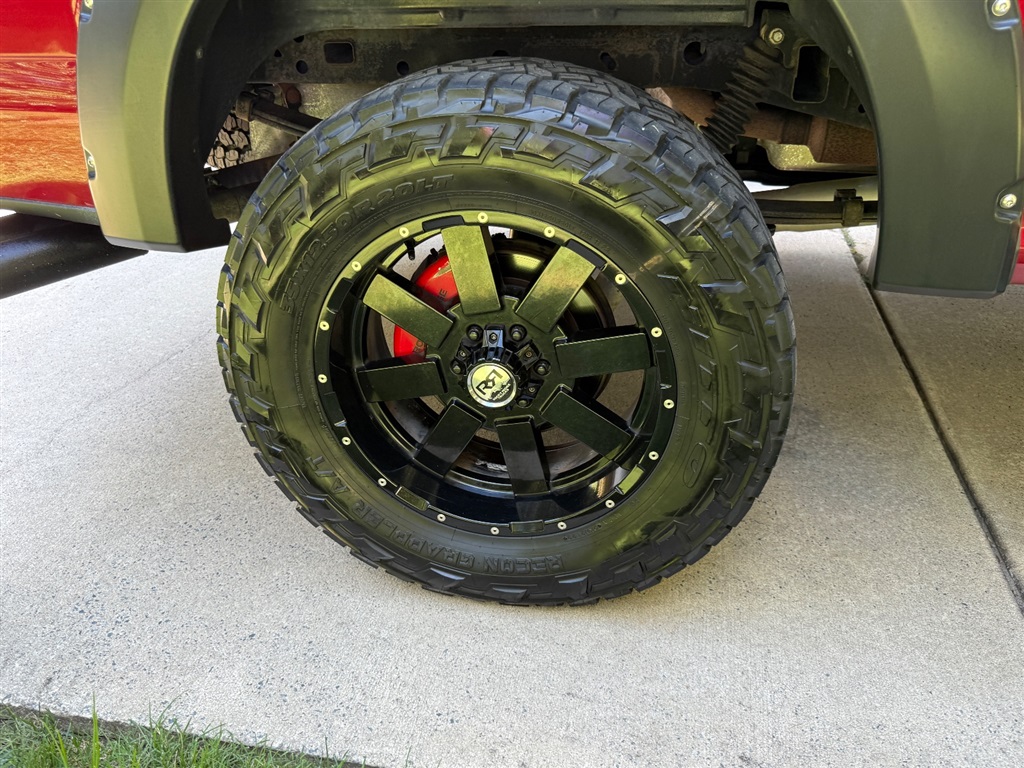 2018 Ford F-150 XLT photo 32