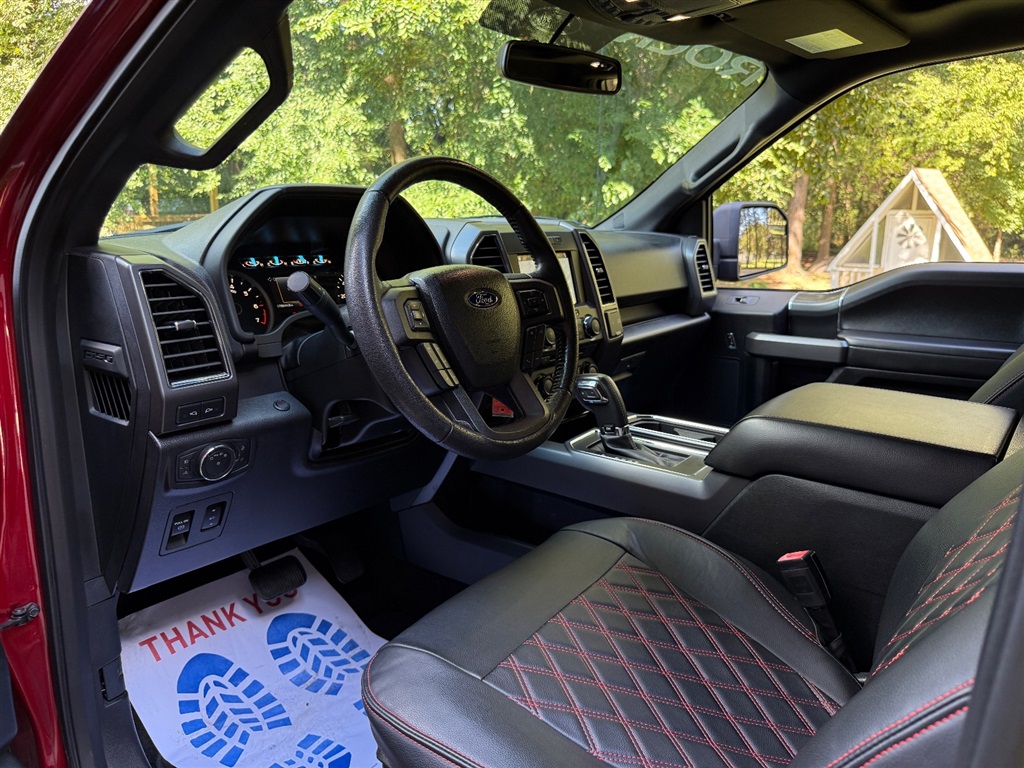 2018 Ford F-150 XLT photo 38