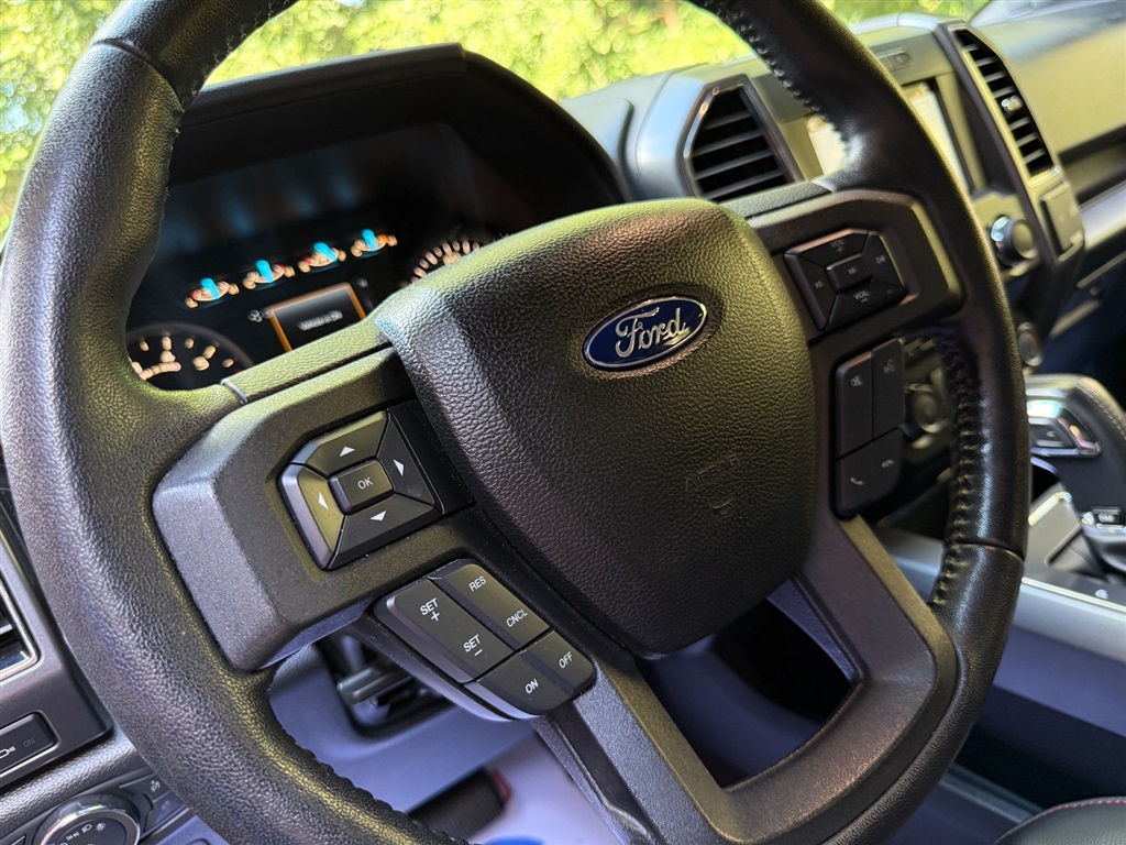 2018 Ford F-150 XLT photo 41