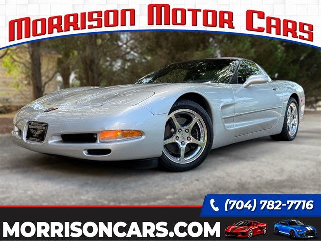 Picture of a 2004 Chevrolet Corvette Coupe