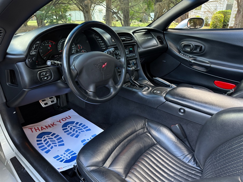 2004 Chevrolet Corvette Coupe photo 44