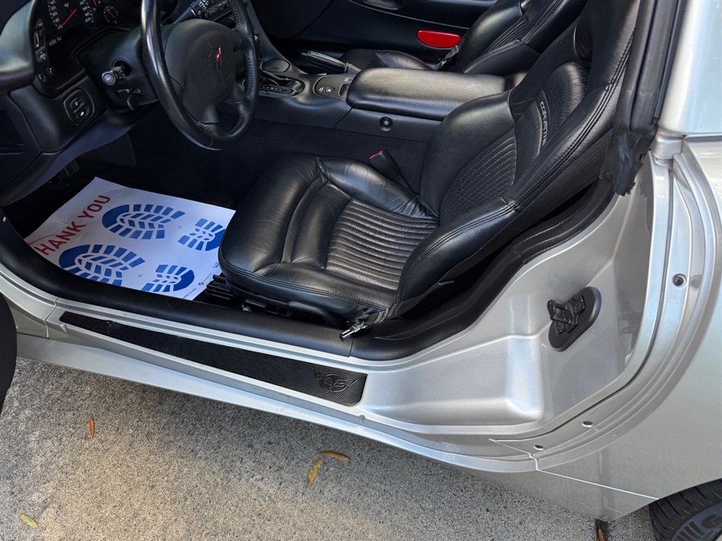 2004 Chevrolet Corvette Coupe photo 45