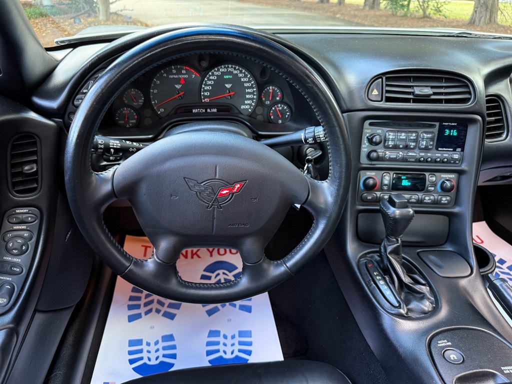 2004 Chevrolet Corvette Coupe photo 53