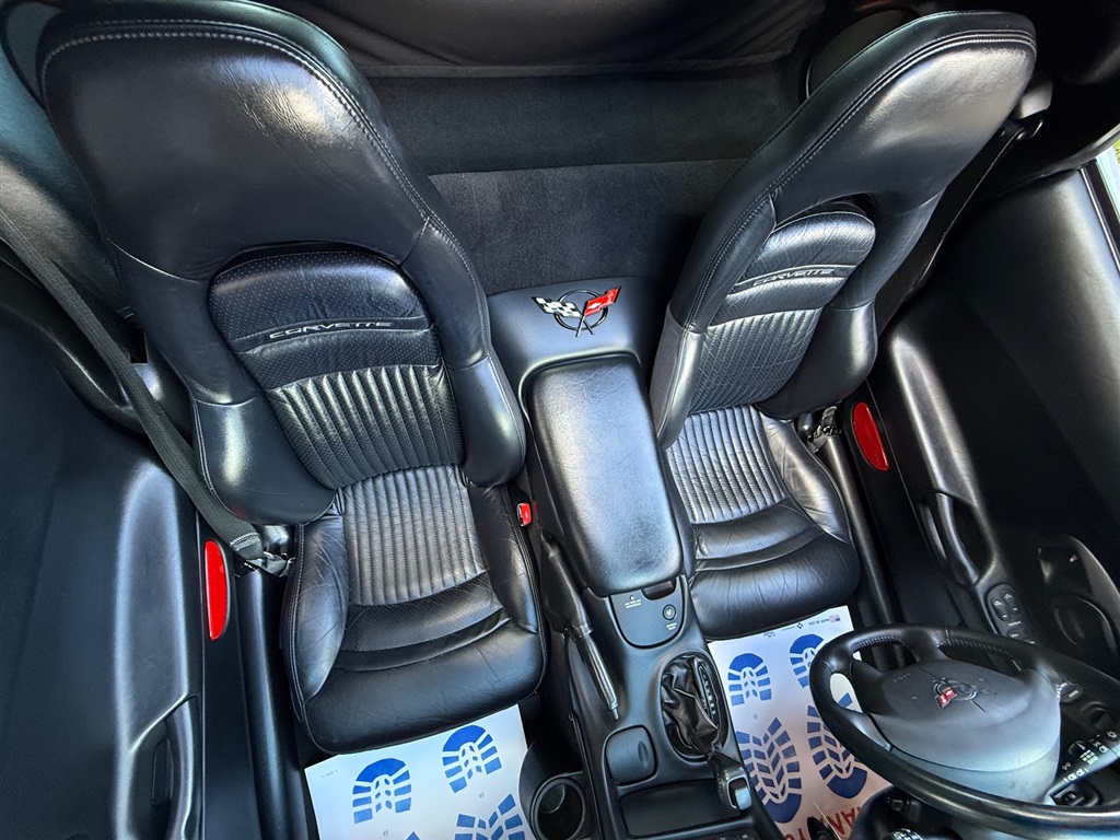 2004 Chevrolet Corvette Coupe photo 60
