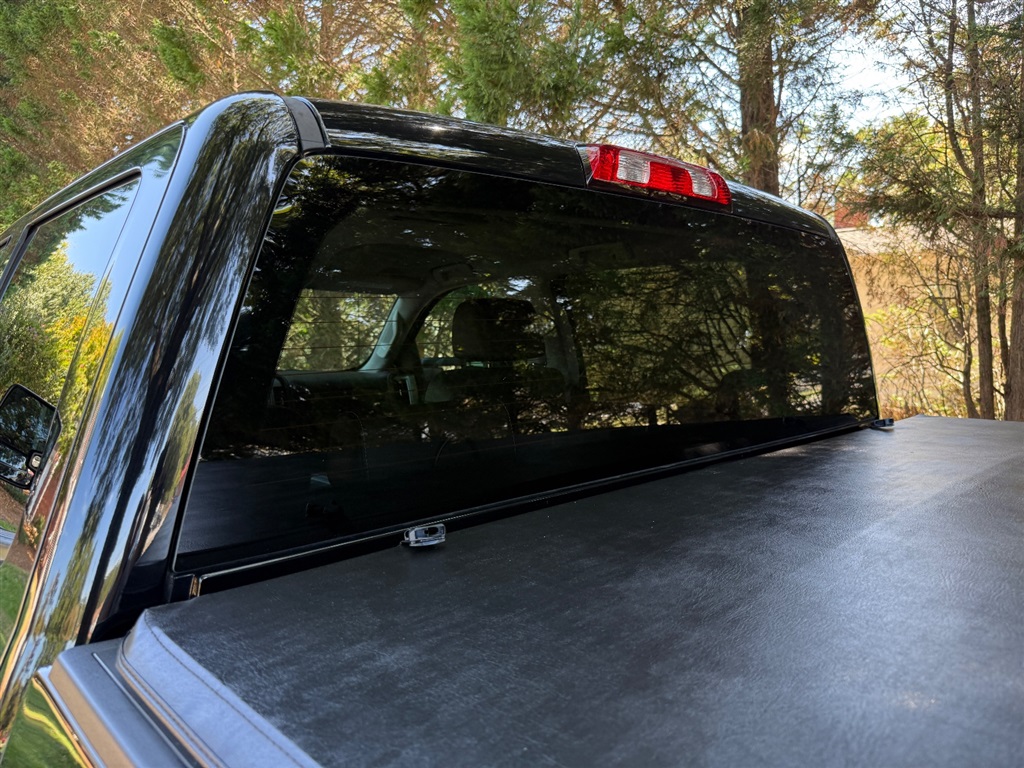 2017 Chevrolet Silverado 2500HD LTZ photo 24