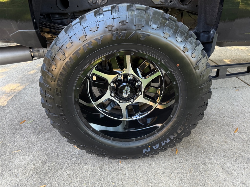 2017 Chevrolet Silverado 2500HD LTZ photo 33