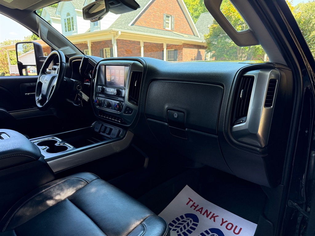 2017 Chevrolet Silverado 2500HD LTZ photo 60