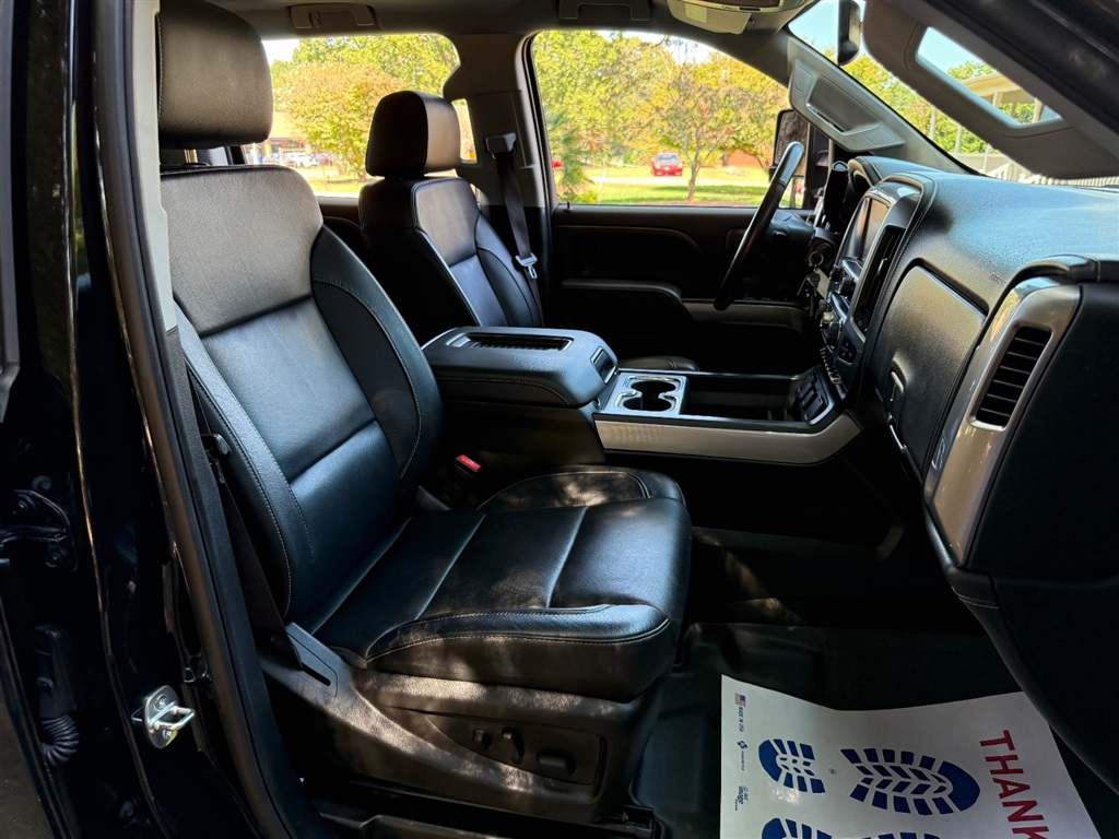 2017 Chevrolet Silverado 2500HD LTZ photo 62
