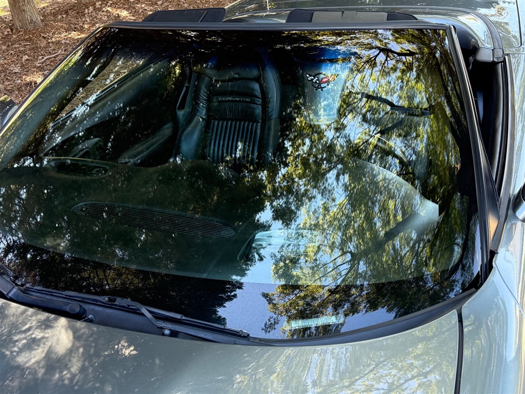 2004 Chevrolet Corvette Convertible photo 16