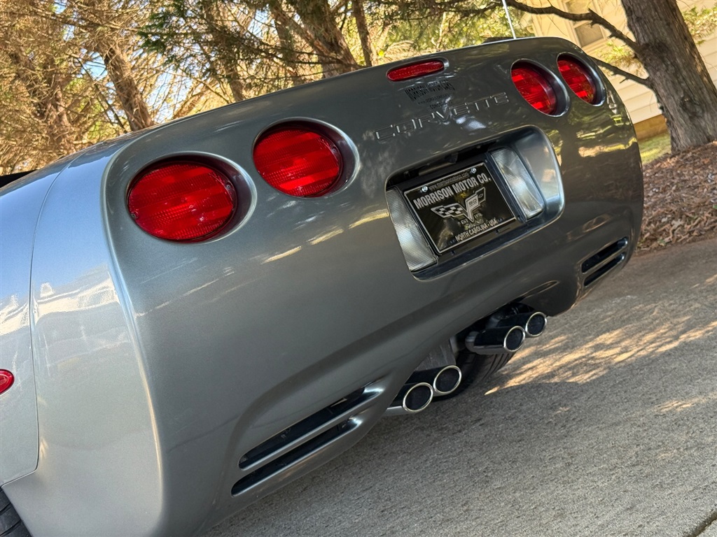 2004 Chevrolet Corvette Convertible photo 23