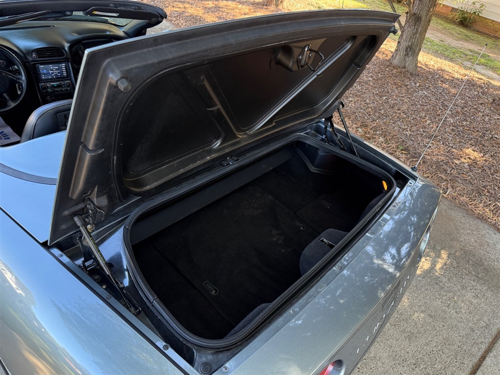 2004 Chevrolet Corvette Convertible photo 55