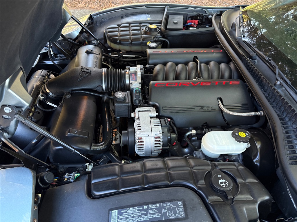2004 Chevrolet Corvette Convertible photo 60
