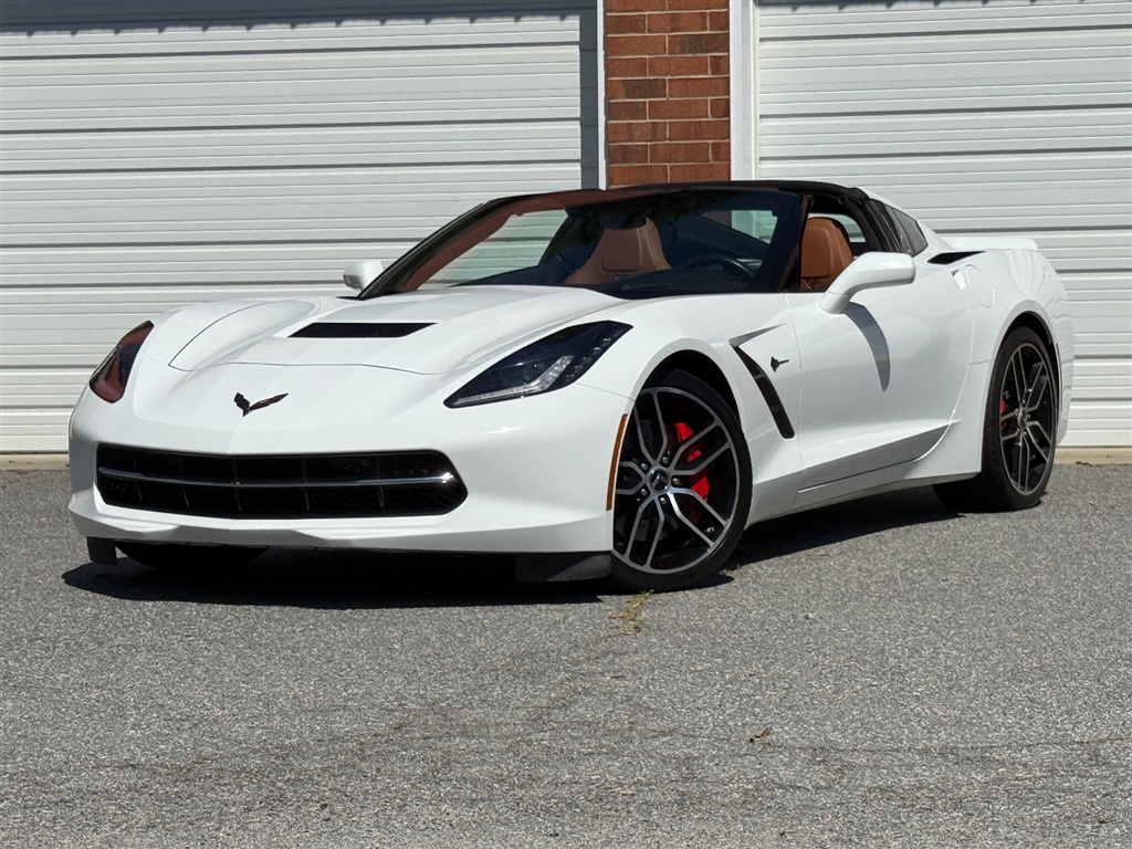 2015 Chevrolet Corvette Z51 2LT Coupe photo 11